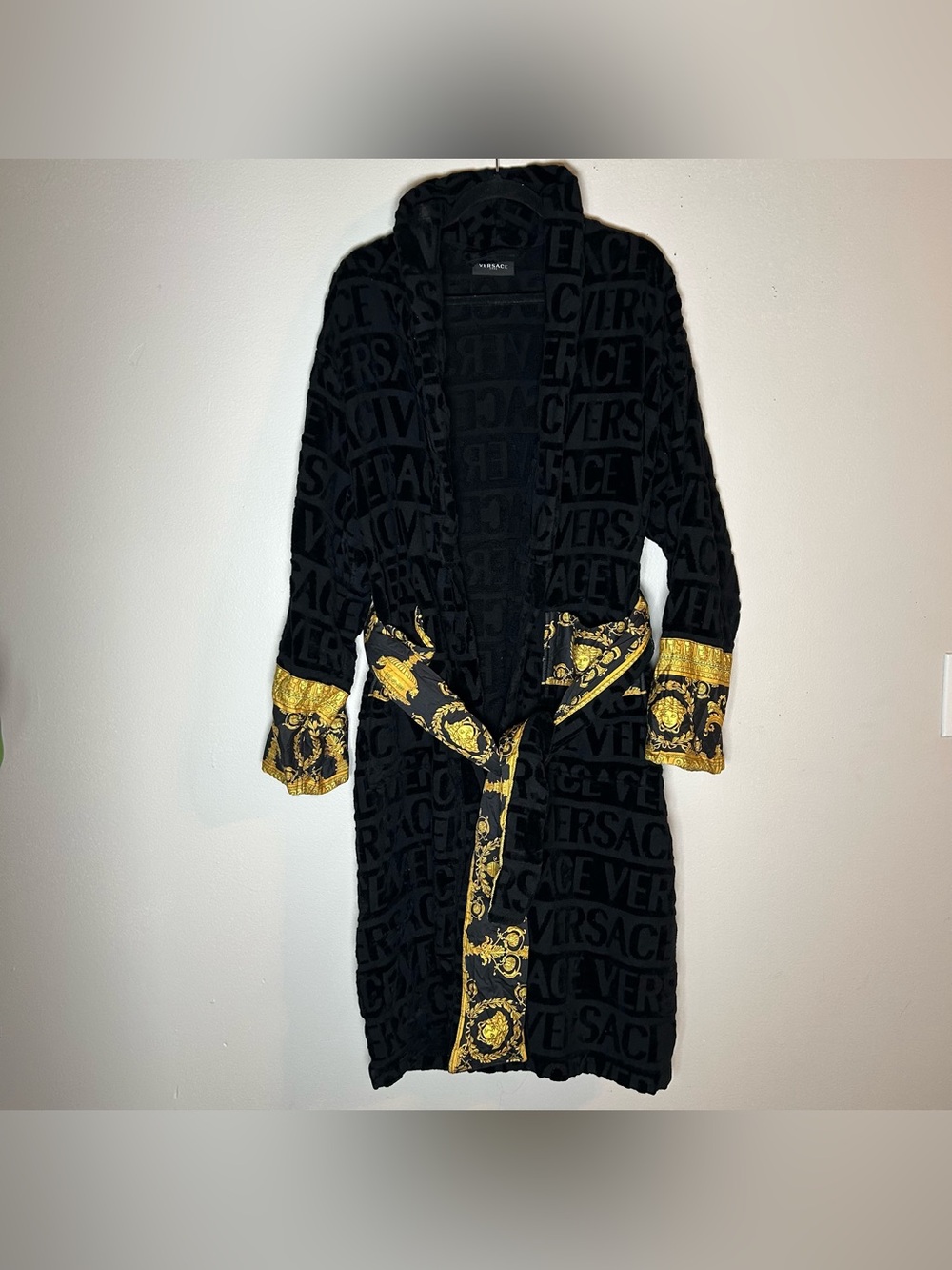 Versace Mens Large Black Terry Logo Bathrobe Robe Gold Baroque Trim Collared